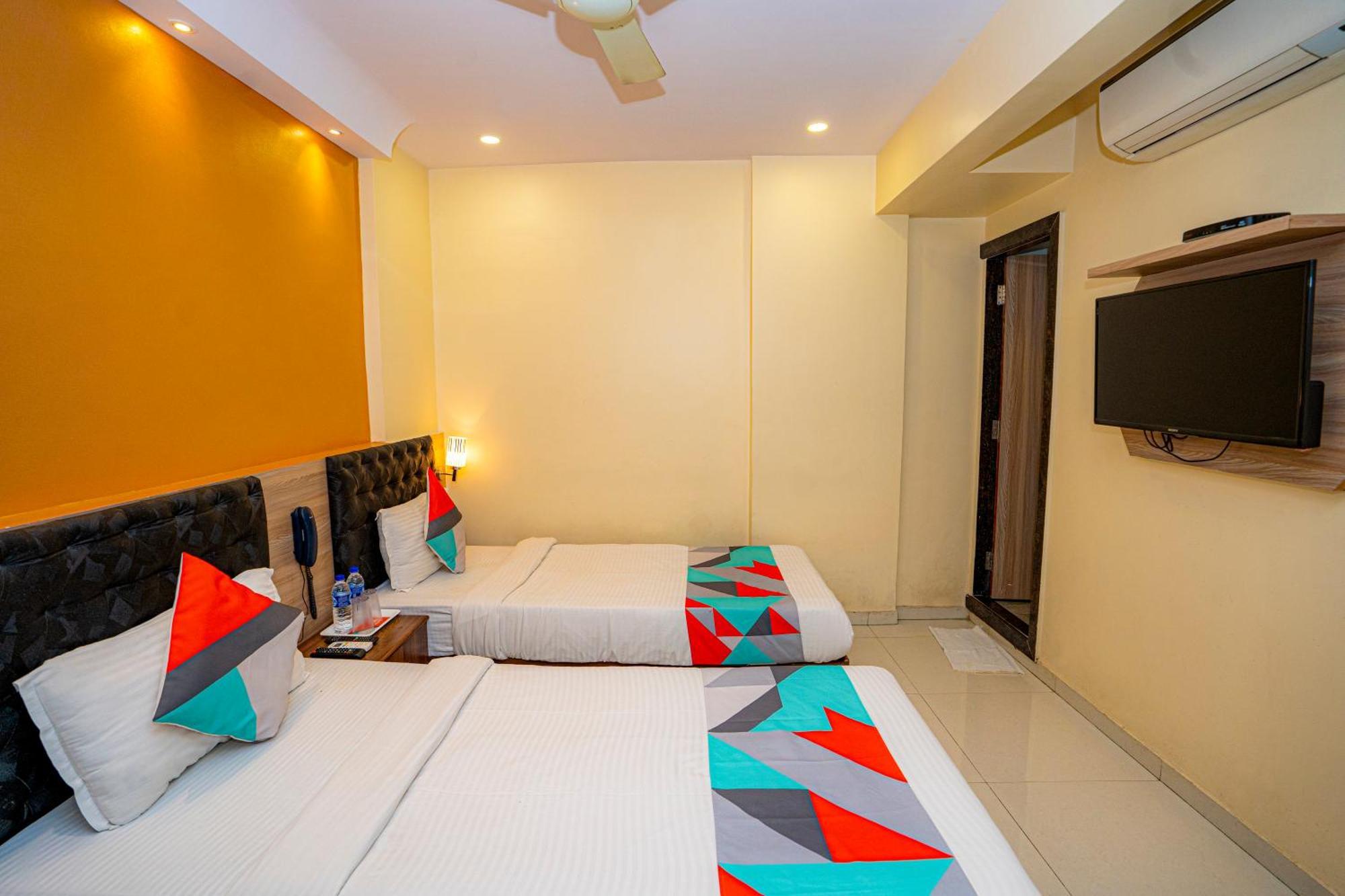 Hotel Hill Park Mumbai  Buitenkant foto